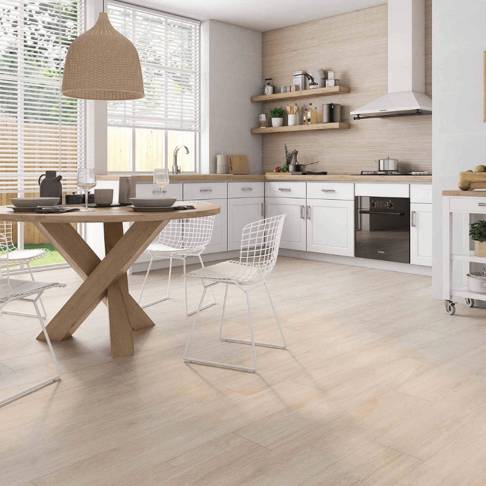 Cocina real instalada con porcelánico Abbey de GRESS